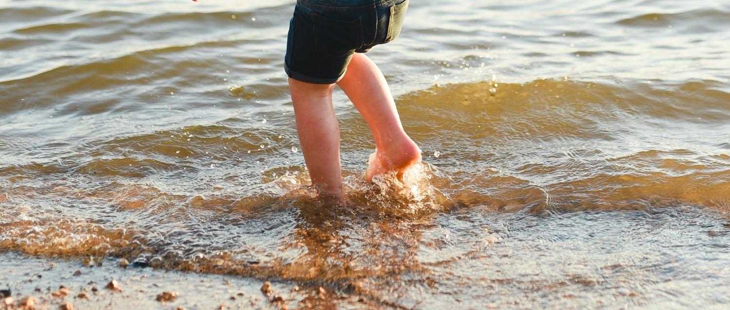 How to keep your kids sun safe this summer