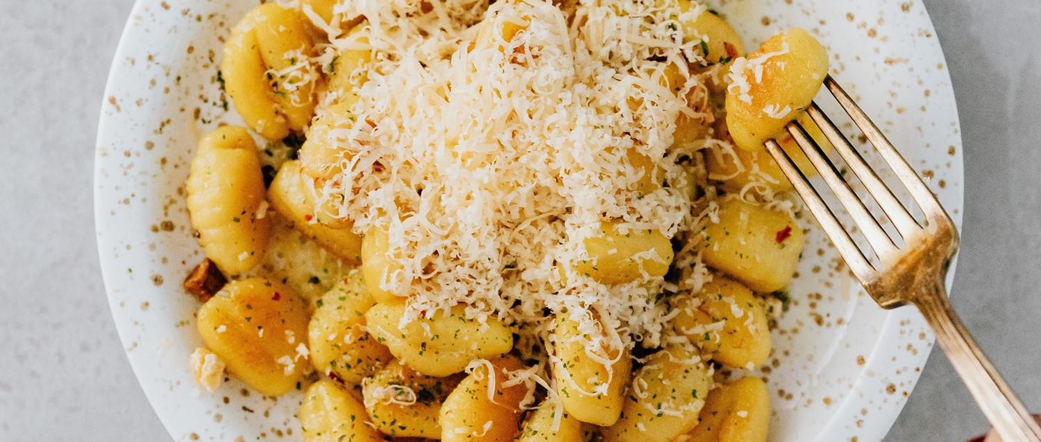 Why does seasonal affective disorder (SAD) make us crave carbs?