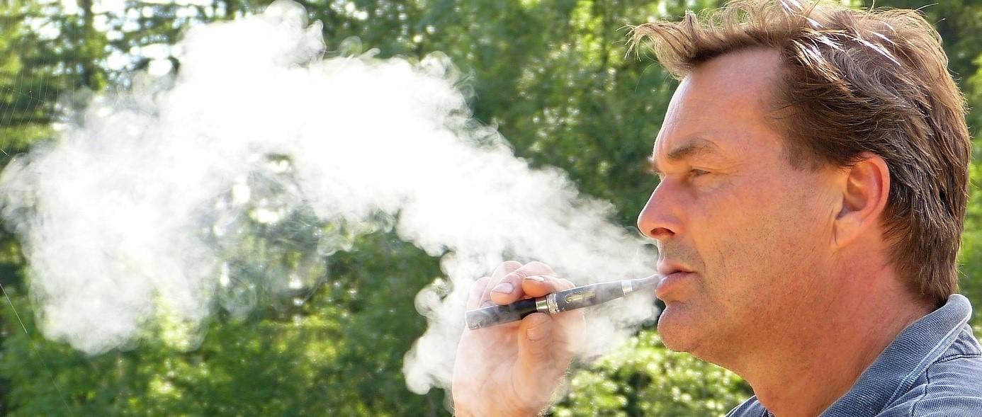 E-cigarettes could be prescribed on the NHS in world first