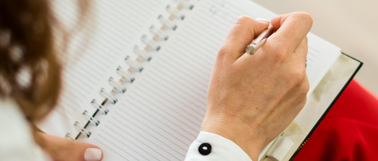 What is psychodynamic therapy?