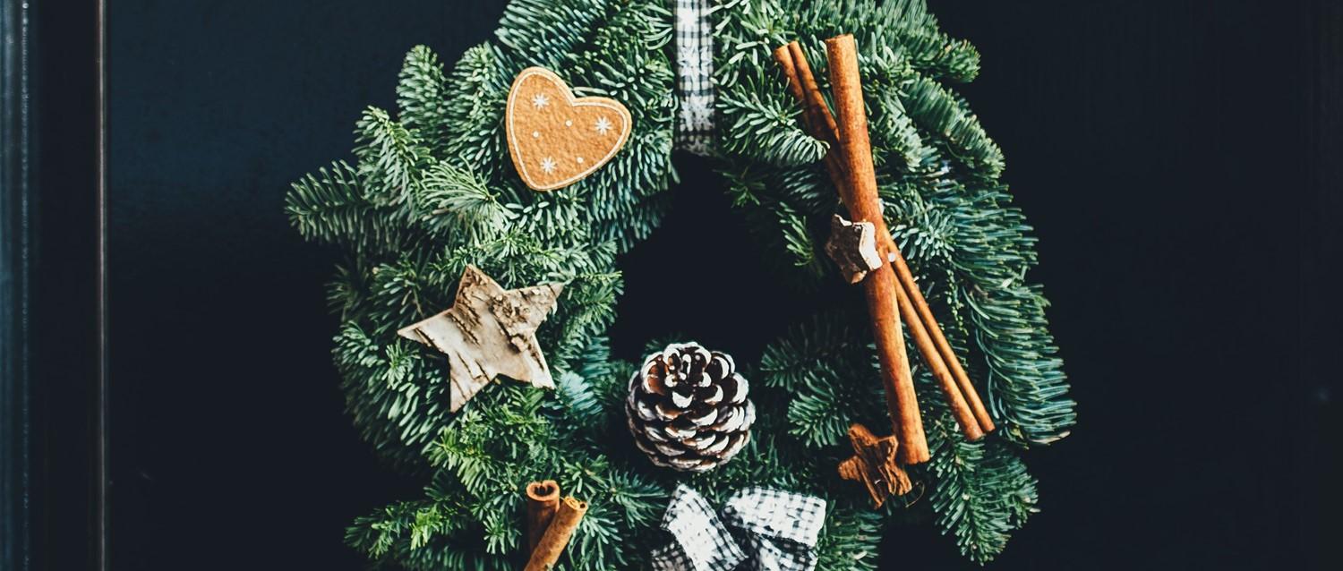 COVID-19: Should you cancel your Christmas plans because of Omicron?