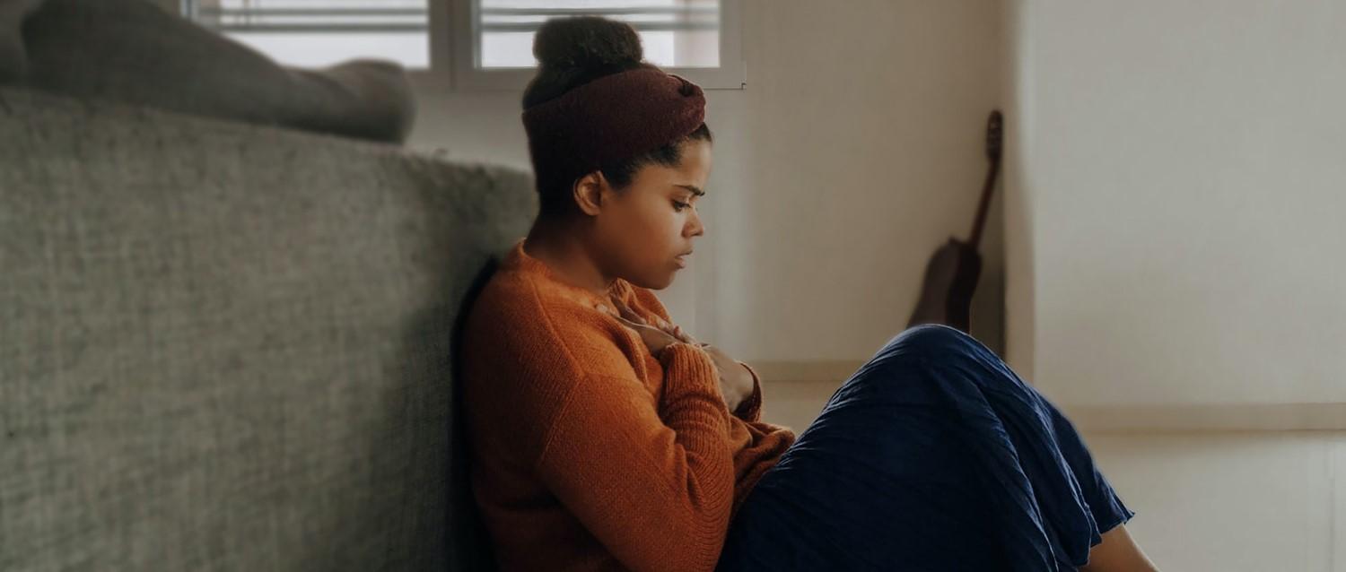 How to spot the symptoms of social anxiety